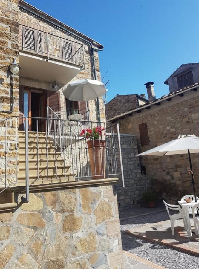 Beautiful Apartment With Exclusive Garden And Terrace Monteverdi Marittimo Esterno foto